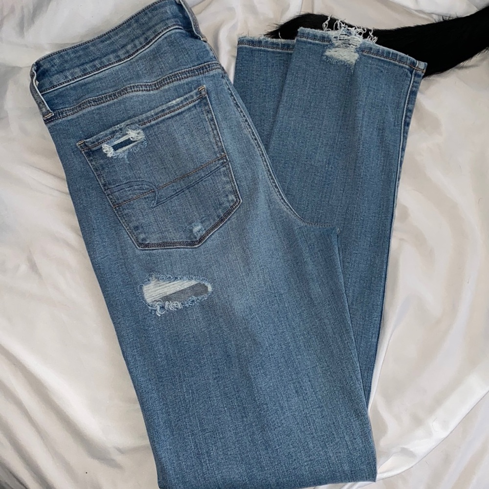 AE, hi-rise skinny jean medium wash, patched & distressed 12 long, straight leg